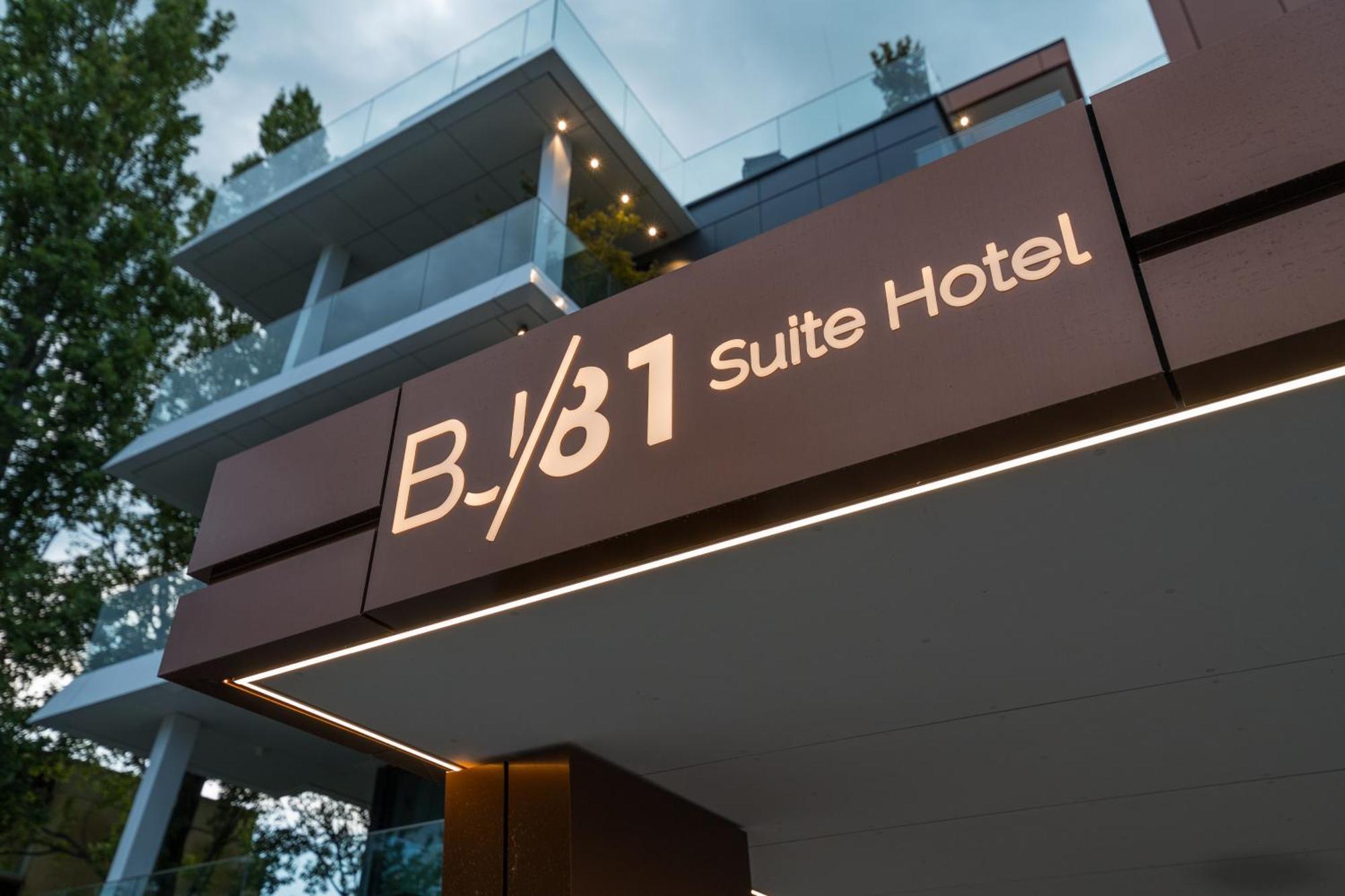 Bj81 Suite Hotel Siofok Luaran gambar